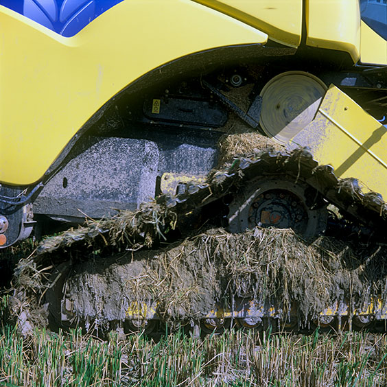 Rice cultivation in Albufera Natural Park, Spain 2015. Close up of a combine harvester. Image: Michel Meijer