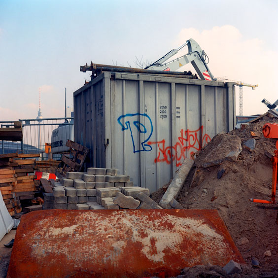 A container on a construction site in a Berlin street. Image: Michel Meijer