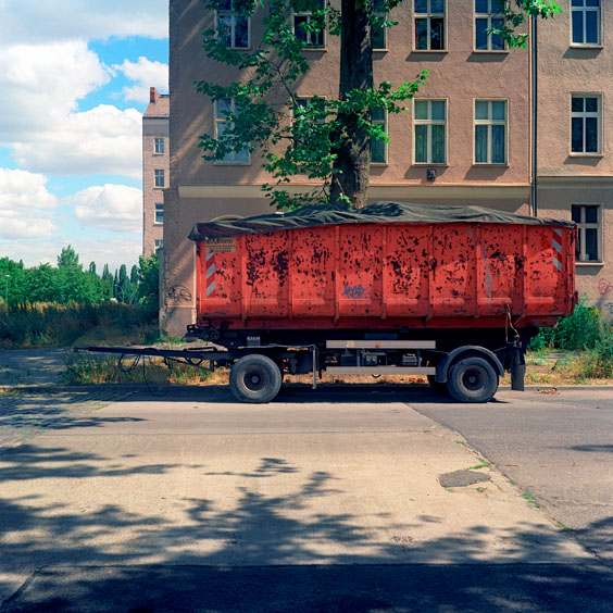 A trailer with a container on a street in Berlin. Image: Michel Meijer