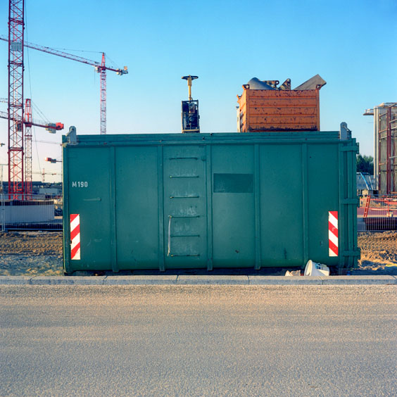 A green container at a construction site in Berlin. Image: Michel Meijer