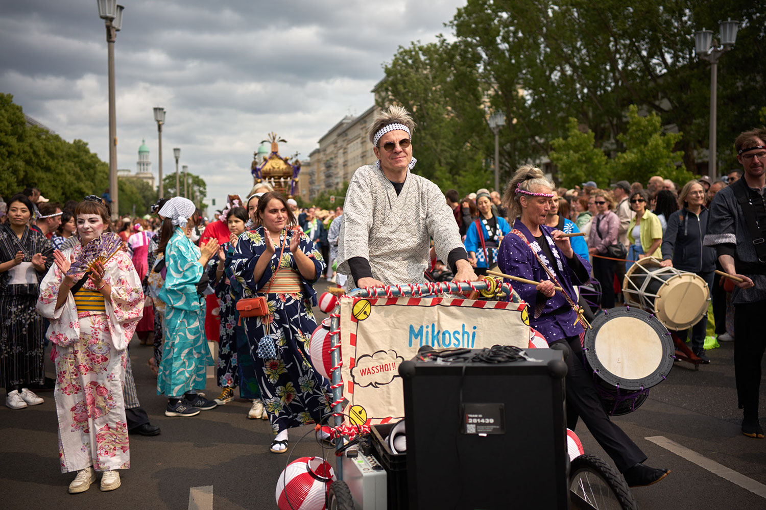 Frankfurter Allee at dusk in Berlin, Germany 2019 - image: Michel Meijer
